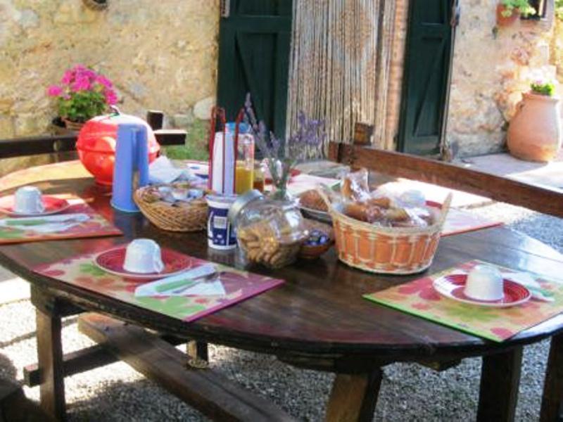 Il Casale Panzió Poggibonsi Kültér fotó