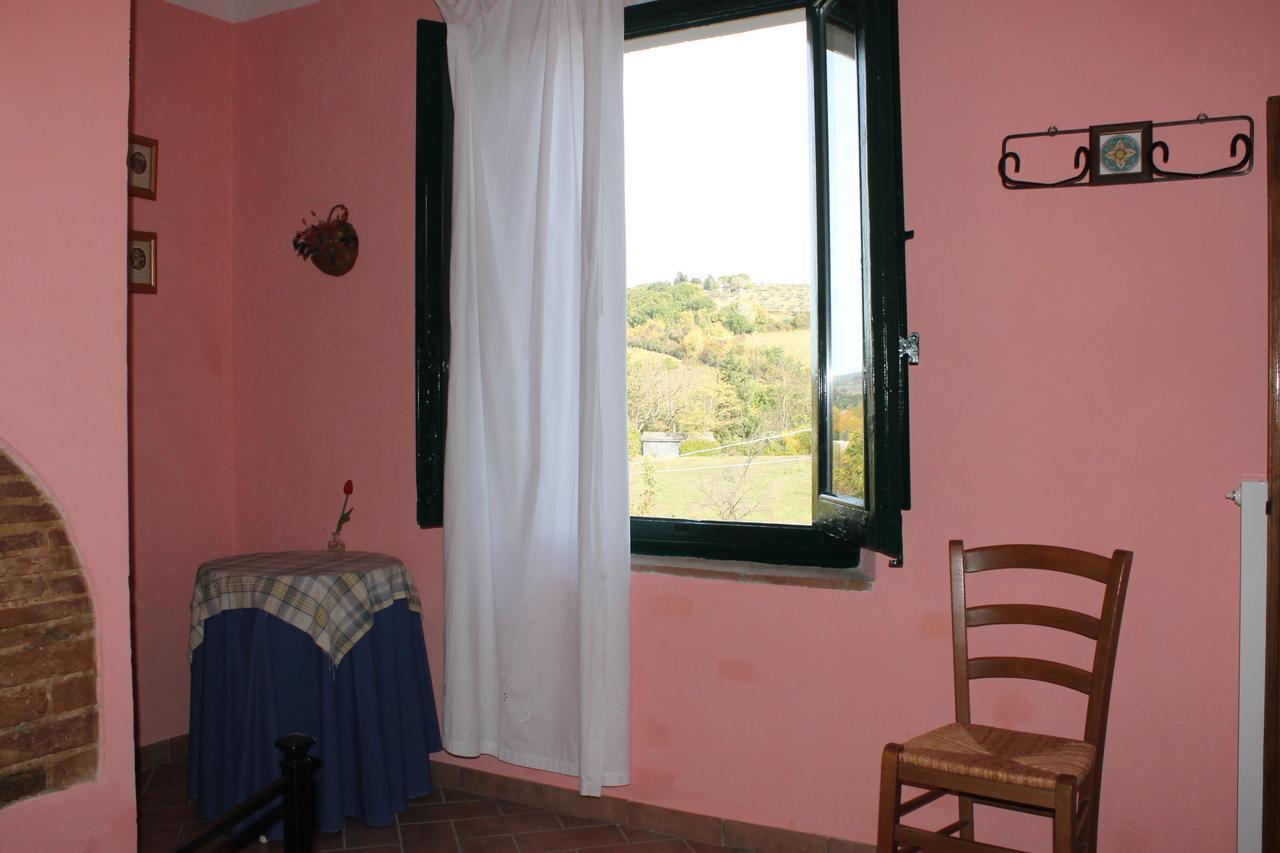 Il Casale Panzió Poggibonsi Kültér fotó