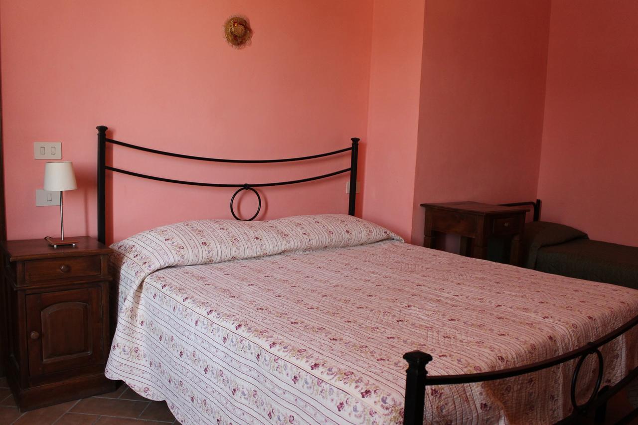 Il Casale Panzió Poggibonsi Kültér fotó