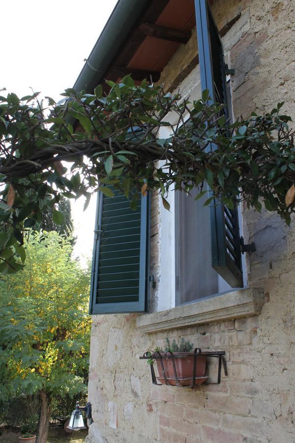 Il Casale Panzió Poggibonsi Kültér fotó